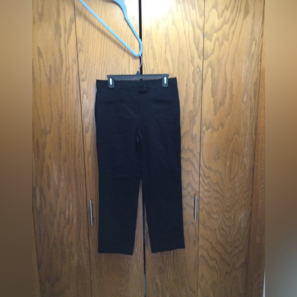 Worthington Mid-Rise Black Cropped Pants Women’s 8